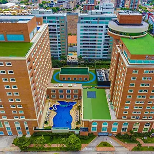 Dann Carlton Y Centro De Convenciones Hotell